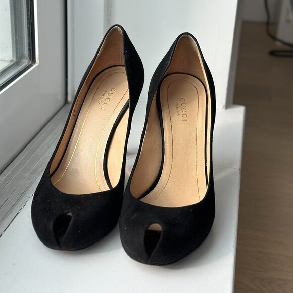 Gucci Black Suede Peep Toe Pumps – Gently Used, Size 37 - Picture 1 of 6
